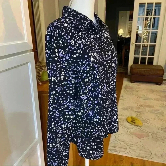 Vintage Pendleton Women’s Button Down Blouse Size 10 Black w Grey White Design - Picture 9 of 9